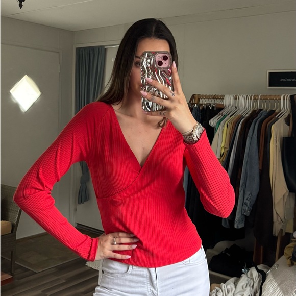 Universal Thread Tops - NWT Universal Thread Wrap Long Sleeve